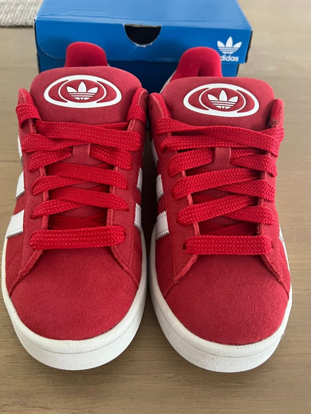 Adidas Youth/Kids Size 5 Red/White CAMPUS 00s J Sneakers